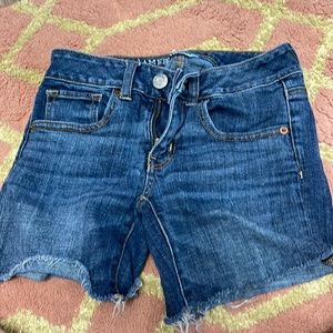 Blue American eagle jean shorts. Size 00, super stretch.
